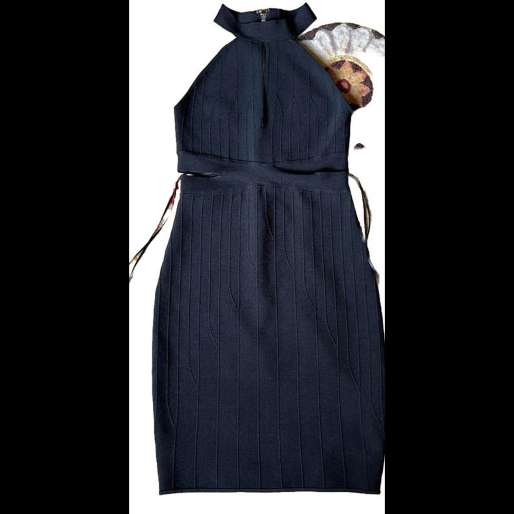 👗⚫️NWOT Guess Black Bodycon  dress Size XS Cutouts Back Zip Ribbed Knit